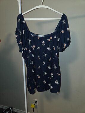 mySTYLE Floral Peplum Top | Size 1X | Navy Blue Short Sleeve Blouse